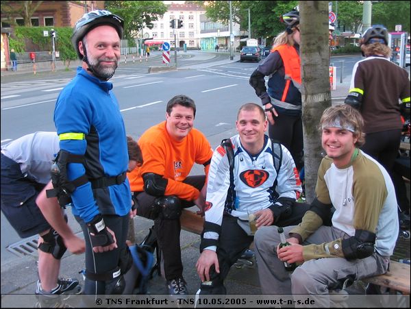 tns-10-05-05-007.jpg