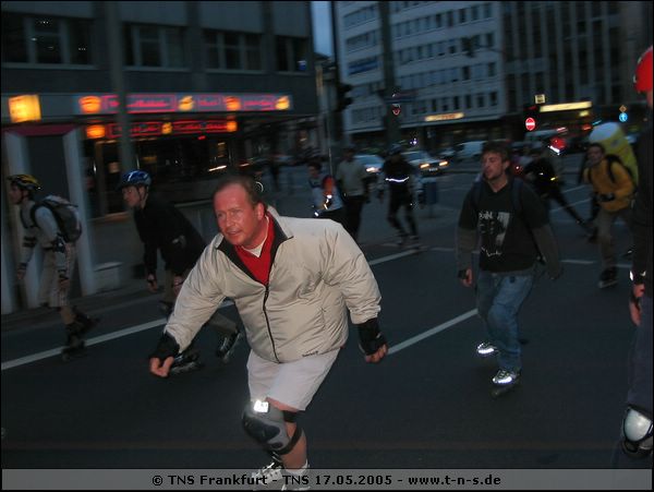 tns-17-05-05-062.jpg