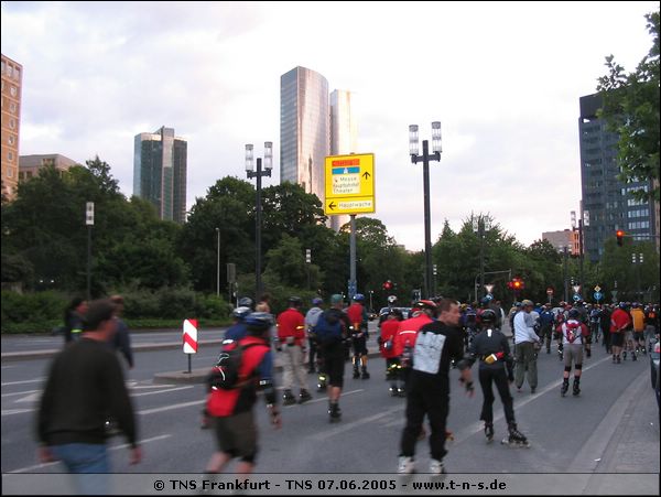 tns-07-06-05-074.jpg