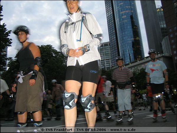 tns-08-08-06-087.jpg