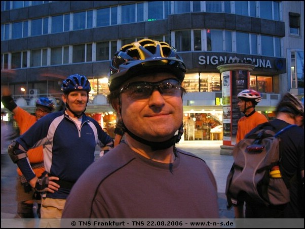 tns-22-08-06-102.jpg