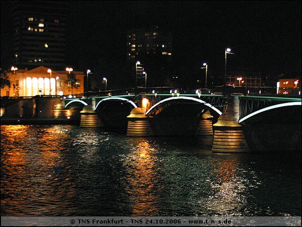 tns-24-10-06-016.jpg