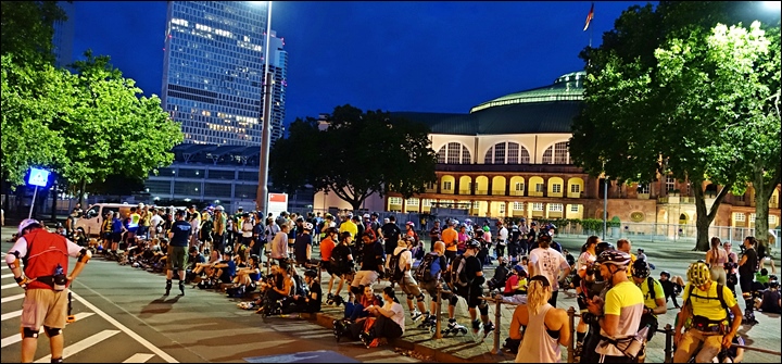 Stadt - Land - Fluss Tour mit Pause an der Messe | Foto Simon Reichel 2025